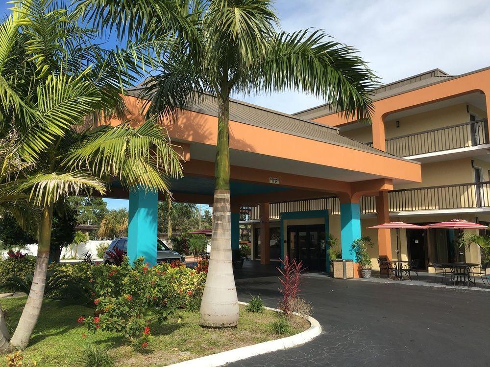 Days Inn By Wyndham Sarasota Bay Eksteriør billede
